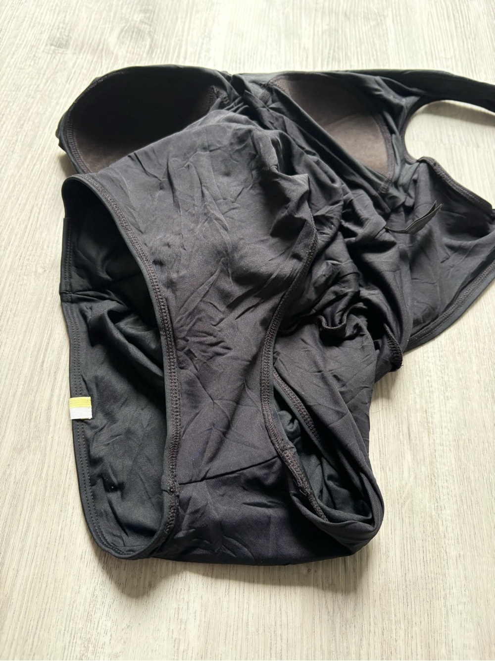 Summersalt Black Twist-Front One-Piece Swimsuit Size 4 - Picture 9 of 11